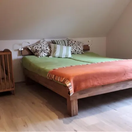 Haus Tuti-no3 In Zentraler Lage Und Doch Im Gruenen
