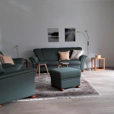 Haus Tuti-no3 In Zentraler Lage Und Doch Im Gruenen Holiday home *